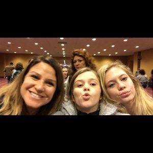 Meet your Posher, Grace